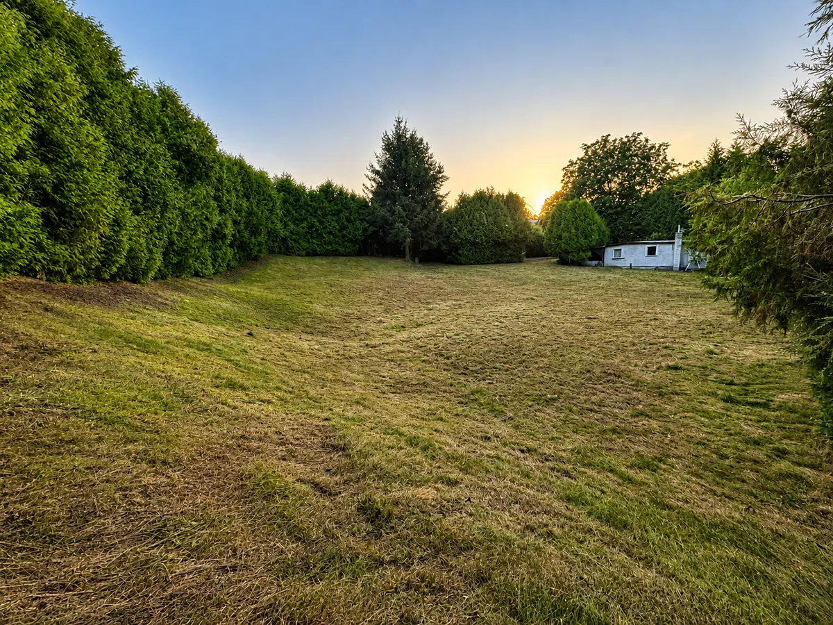 Prodej stavebního pozemku 1825 m²
